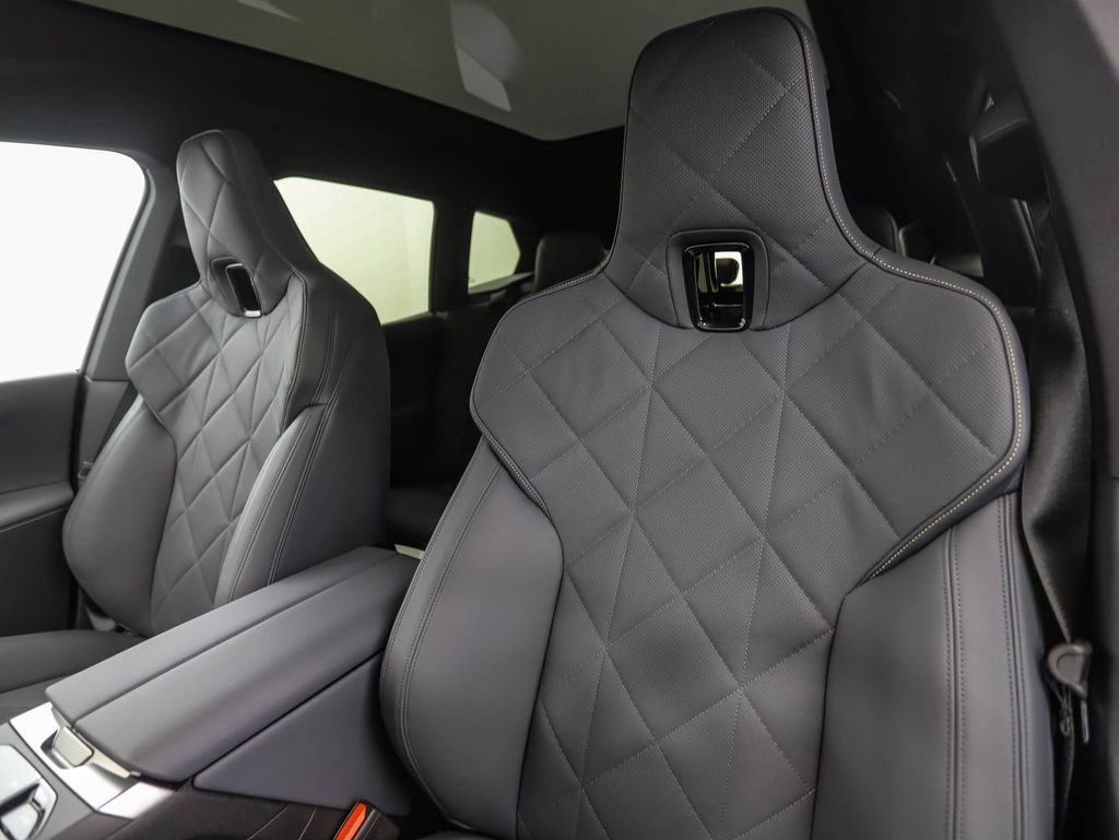 2026 BMW iX  12