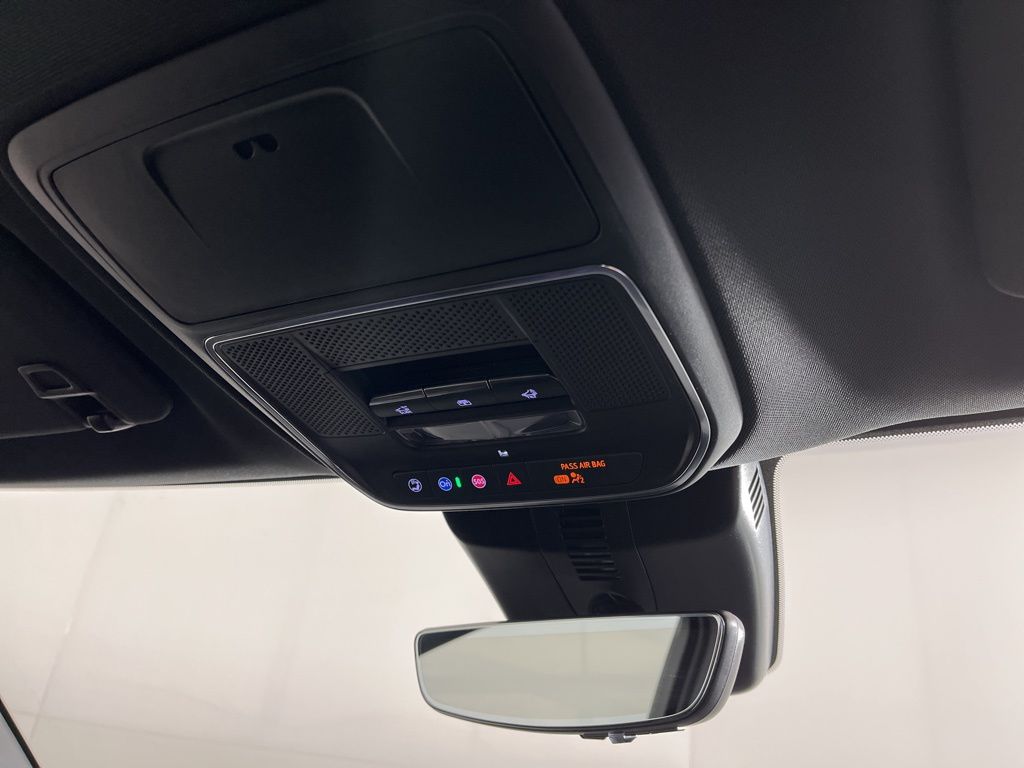 Thumbnail: 2026 Chevrolet Traverse - 14