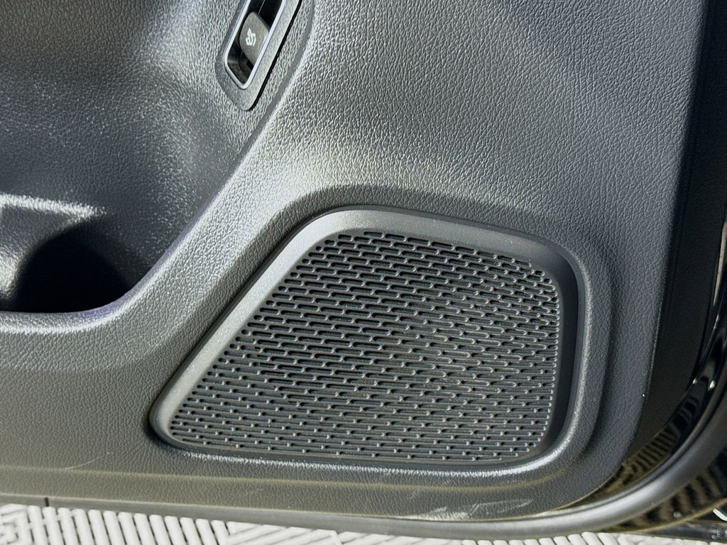 Thumbnail: 2021 Mercedes-Benz A-Class - 18