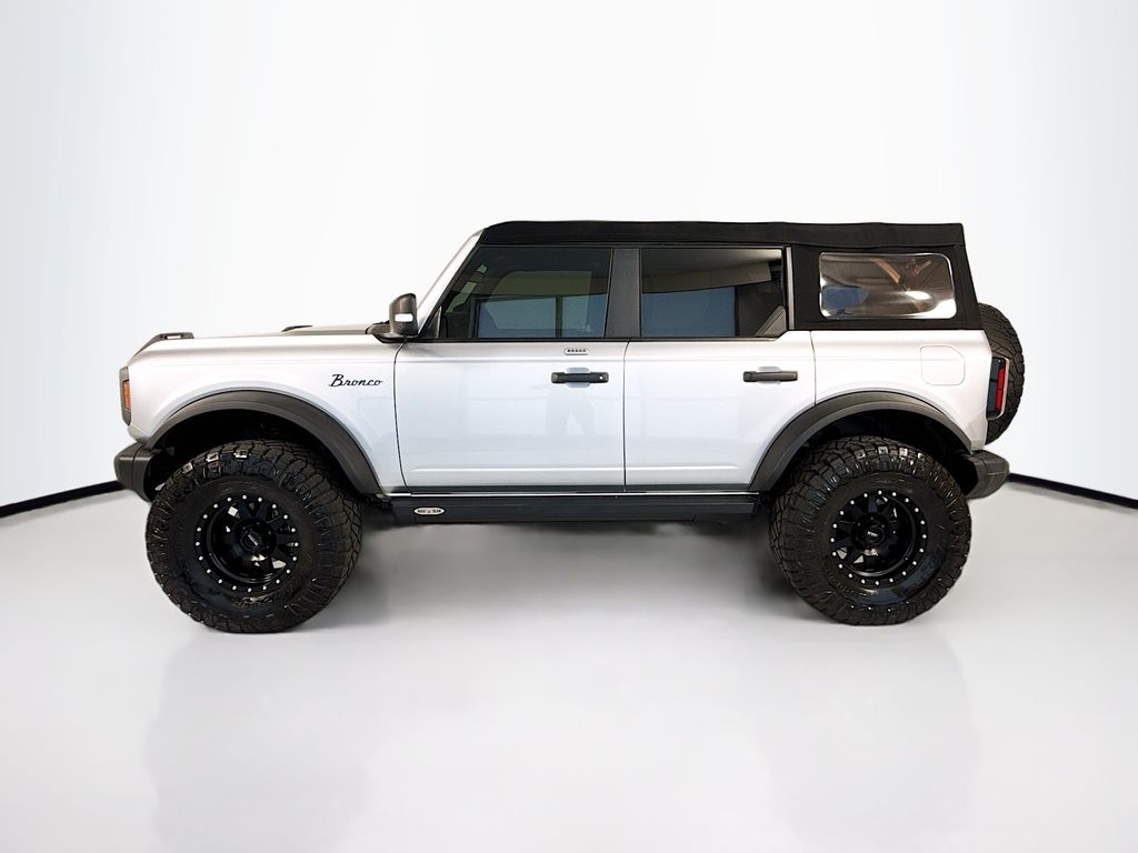 Thumbnail: 2022 Ford Bronco - 8