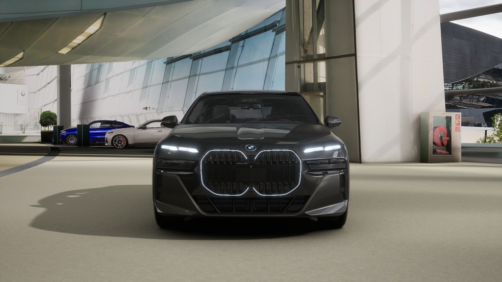 Thumbnail: 2026 BMW 7 Series - 29