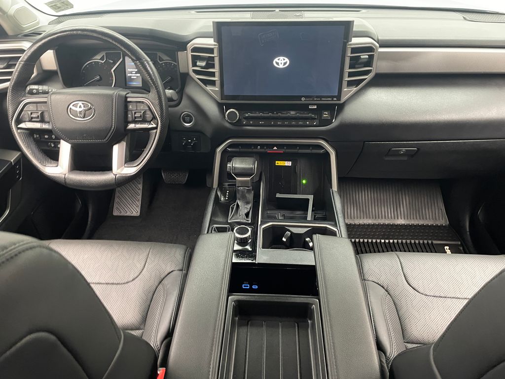 Thumbnail: 2022 Toyota Tundra - 20