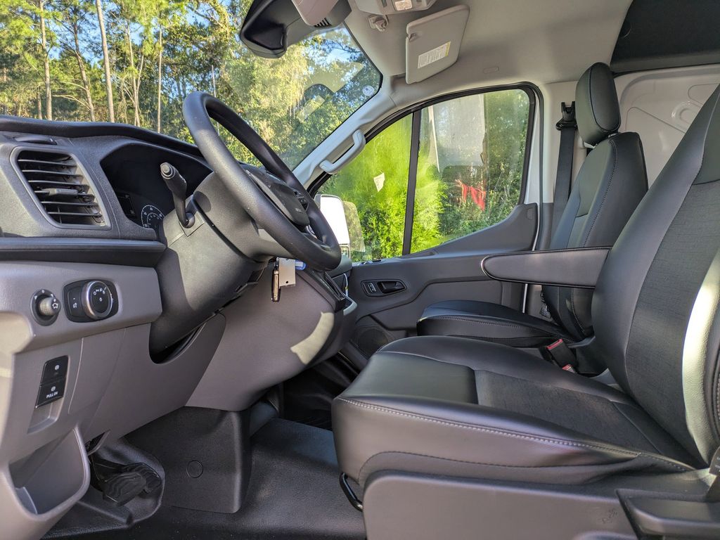 2025 Ford Transit-250 Cargo Van 