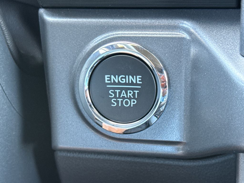 New 2026 Gray Ford XLT image 22