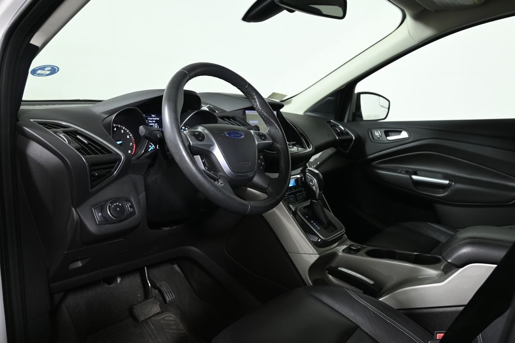 Thumbnail: 2013 Ford Escape - 4