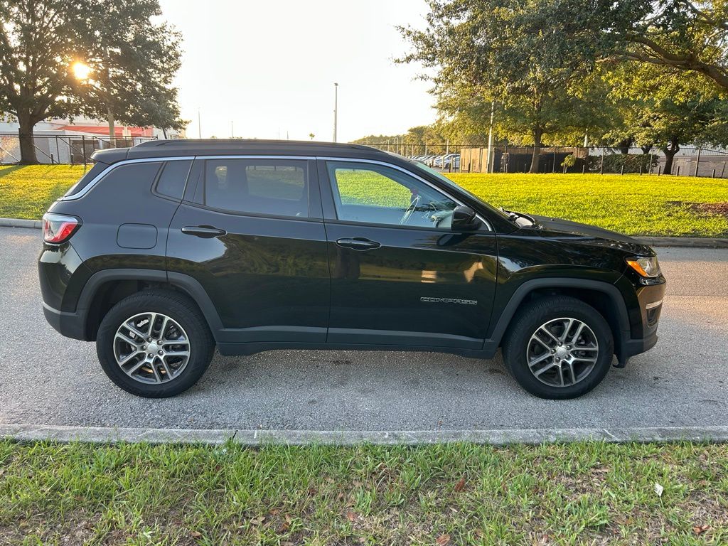 Thumbnail: 2020 Jeep Compass - 6