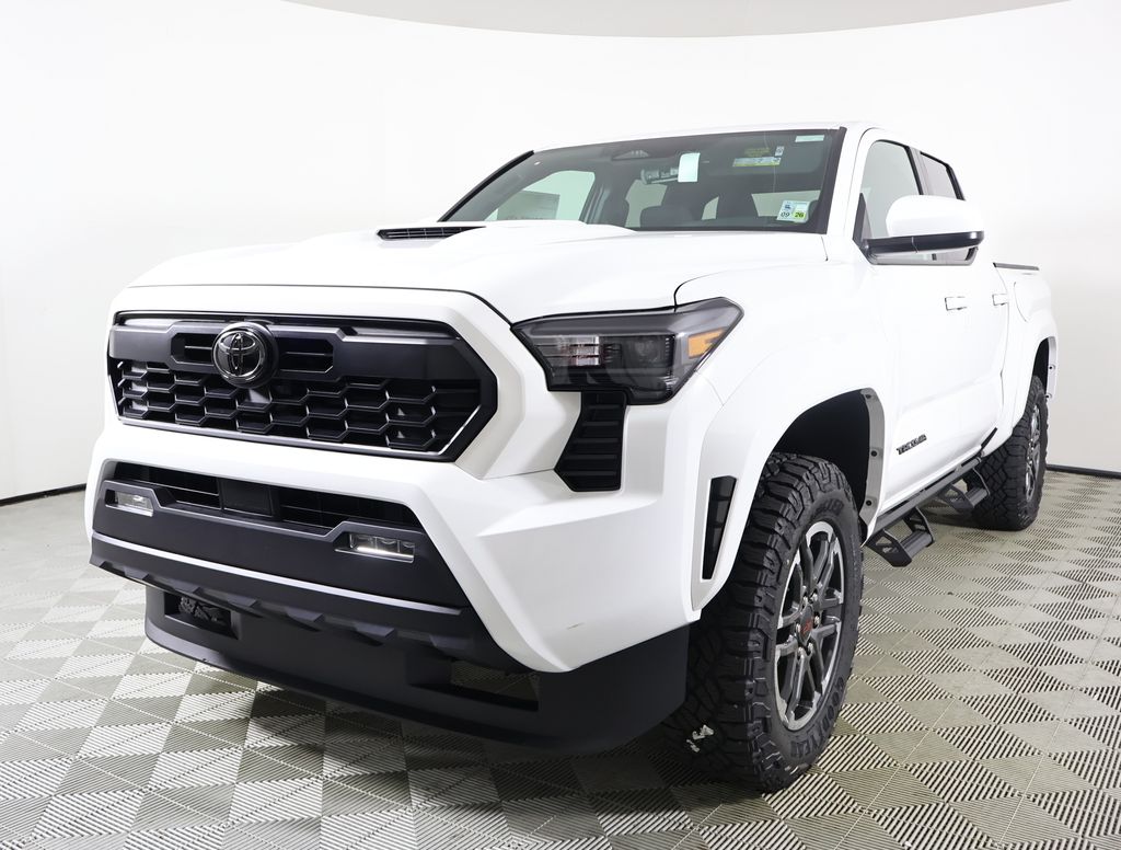 2025 Toyota Tacoma TRD Sport Double Cab photo 2