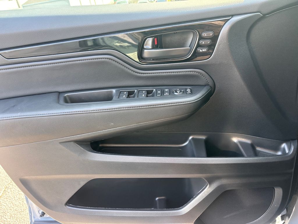 Used Car 2025 Honda Odyssey  Touring For Sale Under $50,000 In Austin, Texas