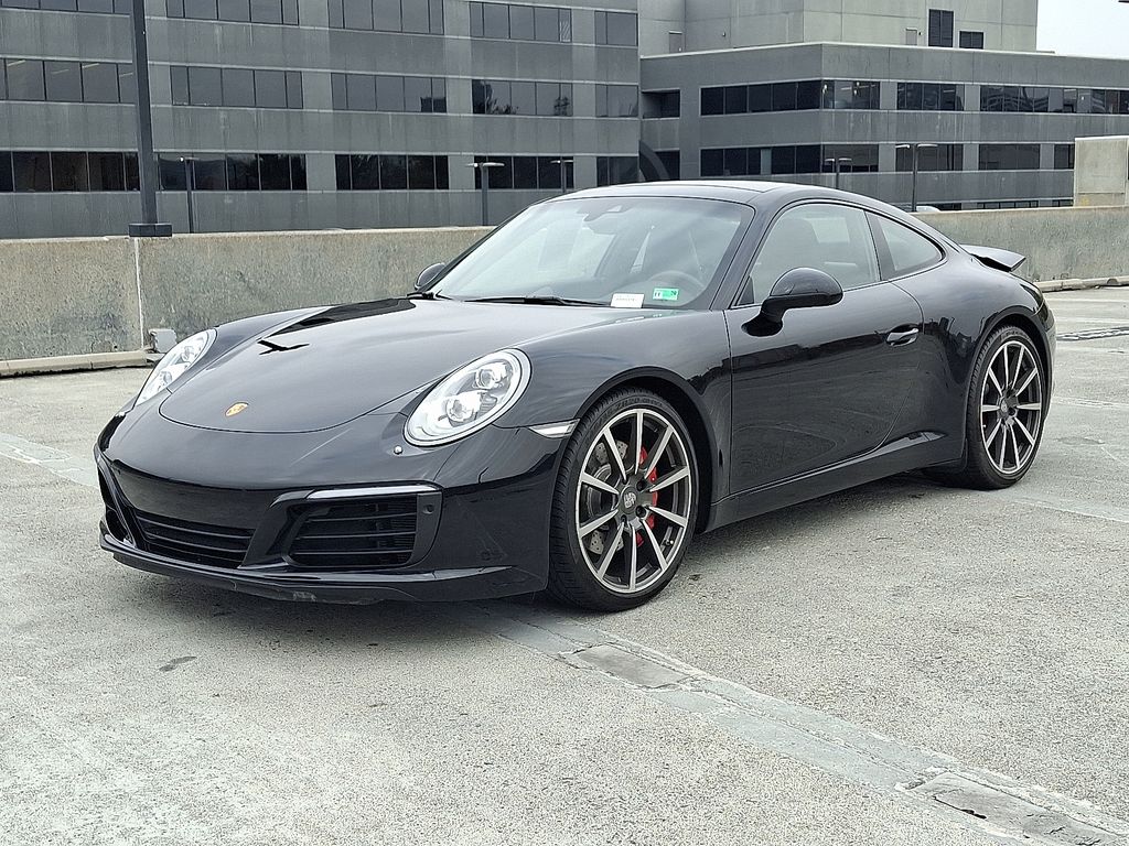 Thumbnail: 2017 Porsche 911 - 1