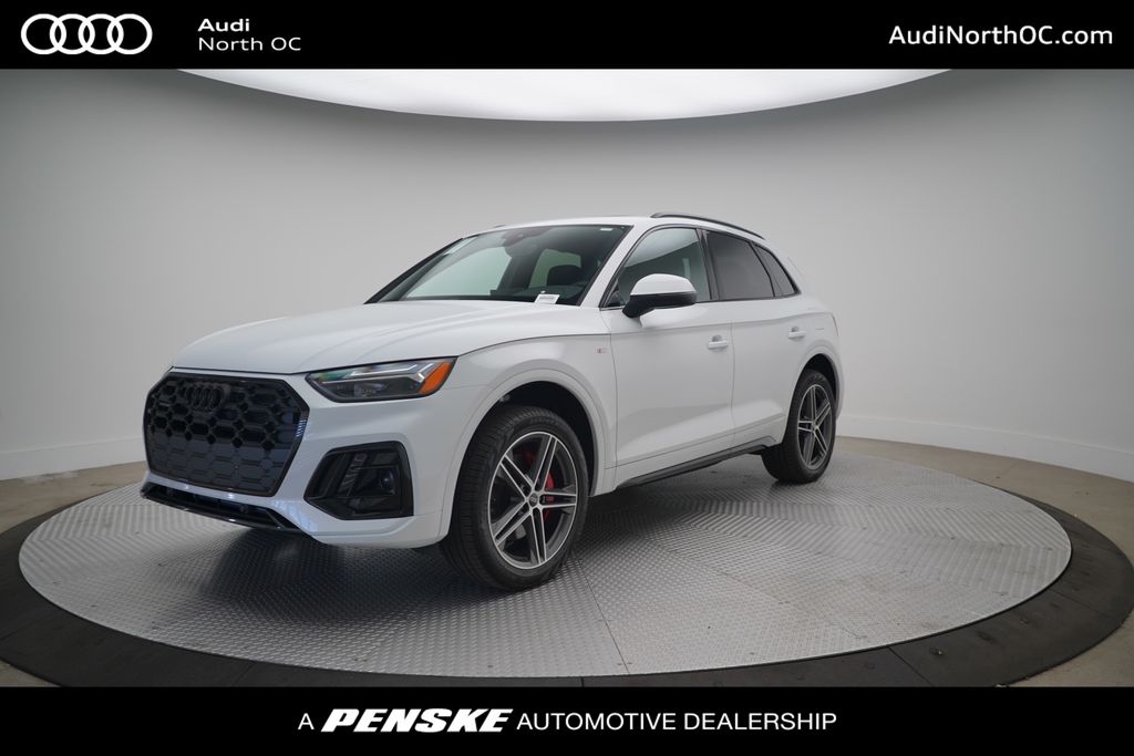 2024 Audi Q5  -
                Placentia, CA