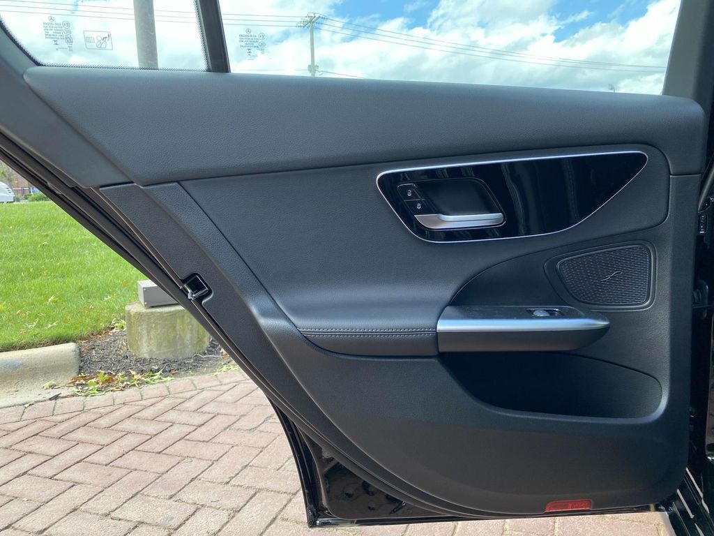 Thumbnail: 2024 Mercedes-Benz C-Class - 16