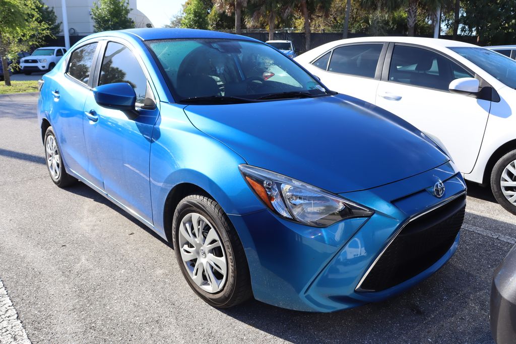 2019 Toyota Yaris L 5