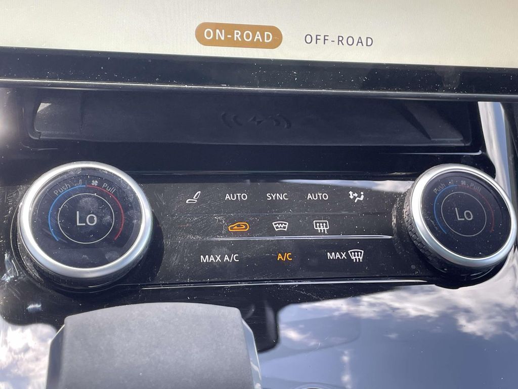 Certified Used 2023 Red Land Rover SE Dynamic image 31