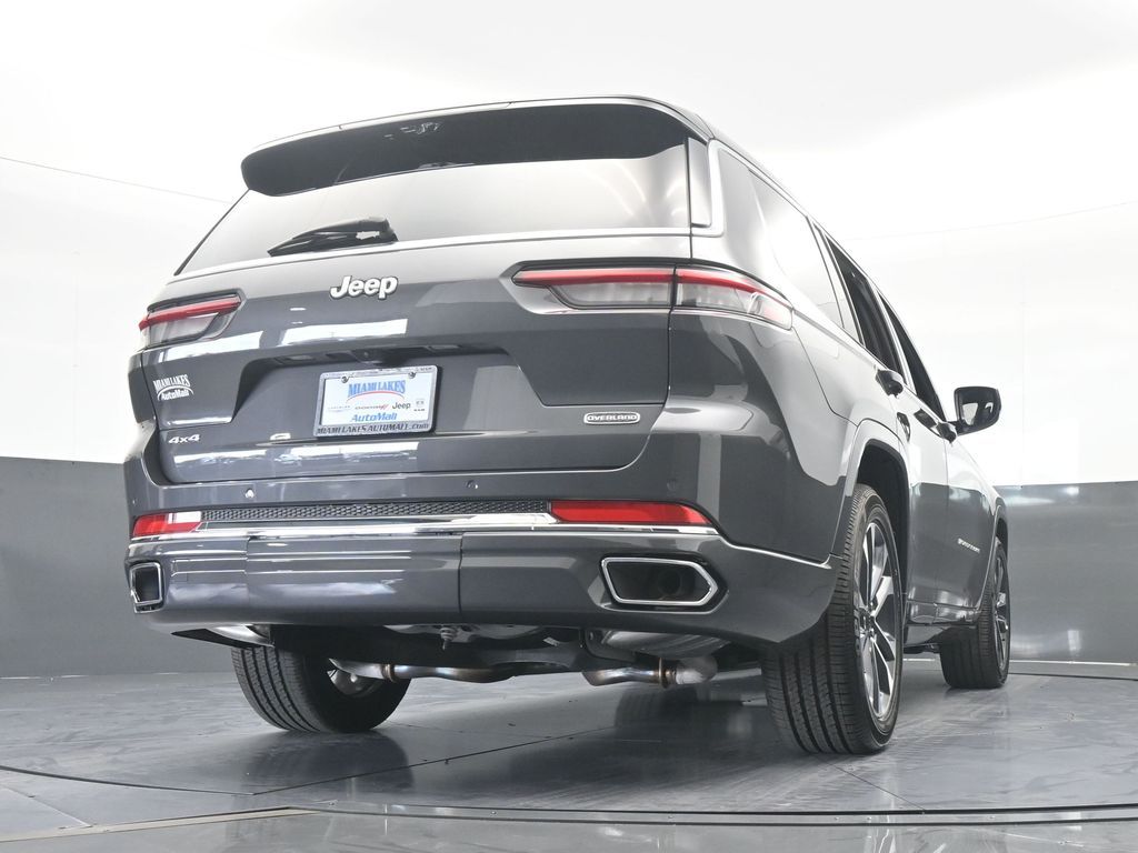 Used 2024 Baltic Gray Metallic Clearcoat Jeep Overland image 64