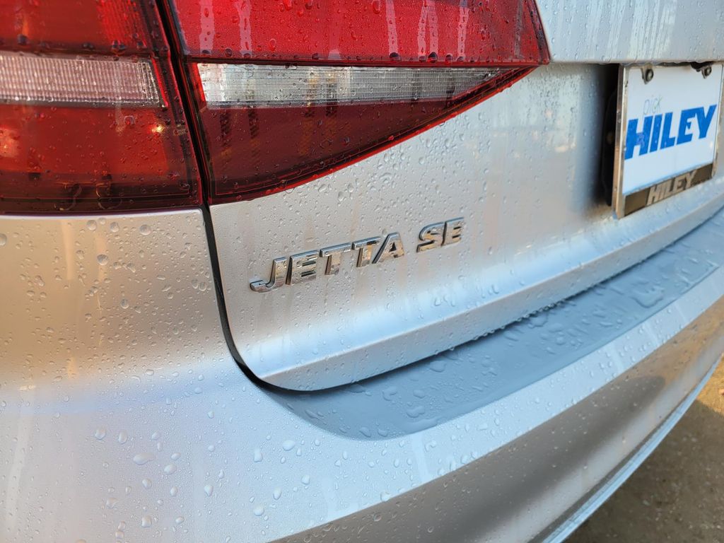 used 2016 Volkswagen Jetta car, priced at $7,200