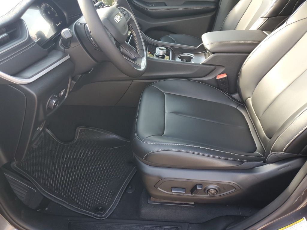 New Car 2025 Jeep Grand Cherokee  Limited For Sale Under $50,000 In Austin, Texas