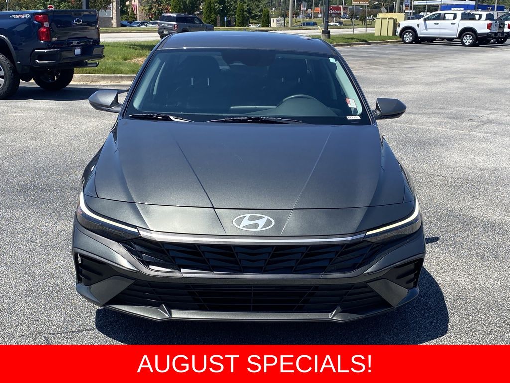Used 2025 Hyundai Elantra Sedan