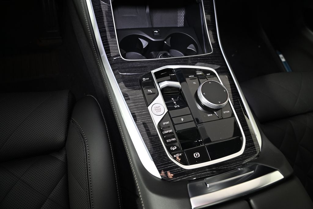 Thumbnail: 2026 BMW X5 - 20