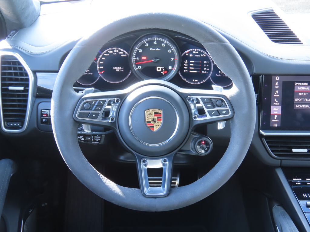 Thumbnail: 2020 Porsche  - 6