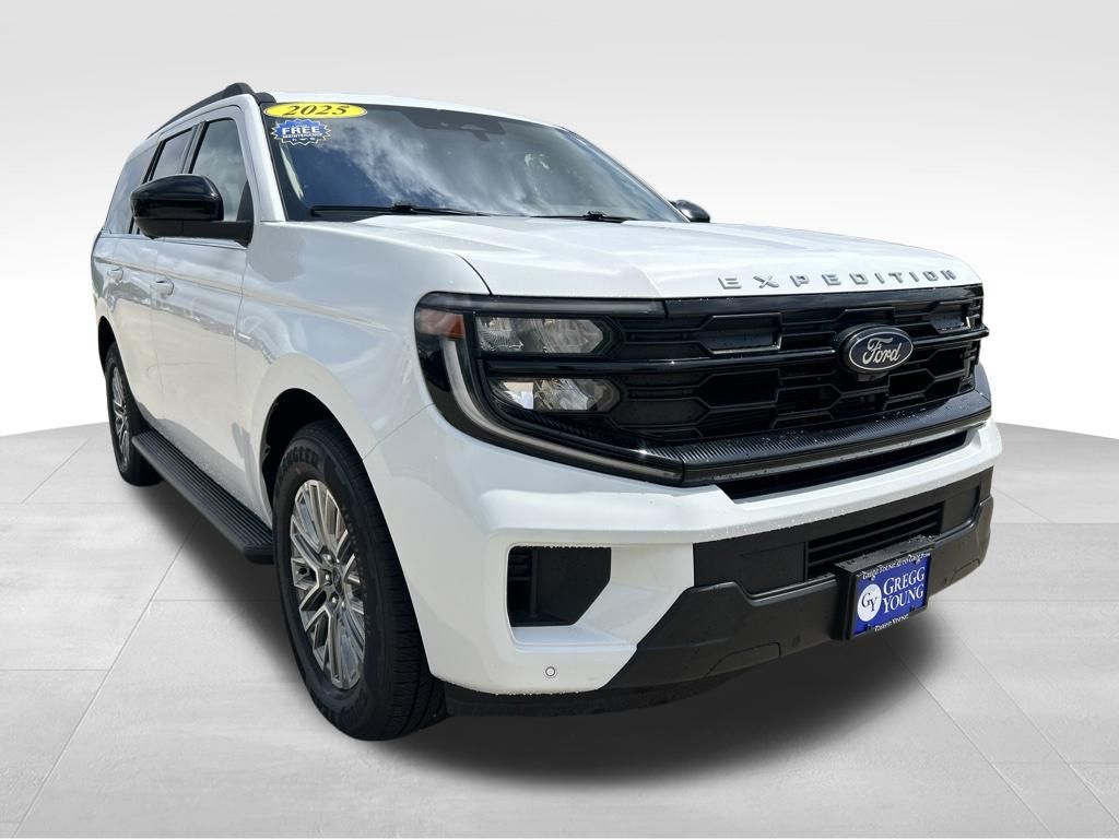 Used 2025 Ford Expedition SUV