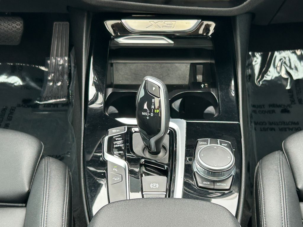 Thumbnail: 2021 BMW X3 - 26