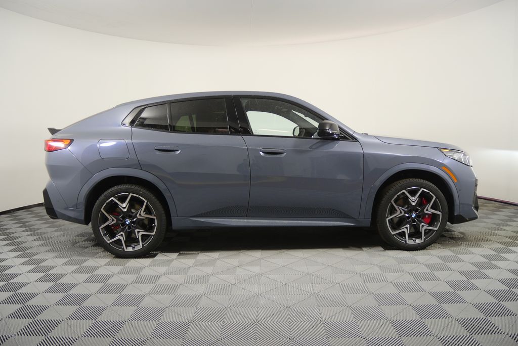 Thumbnail: 2026 BMW X2 - 2