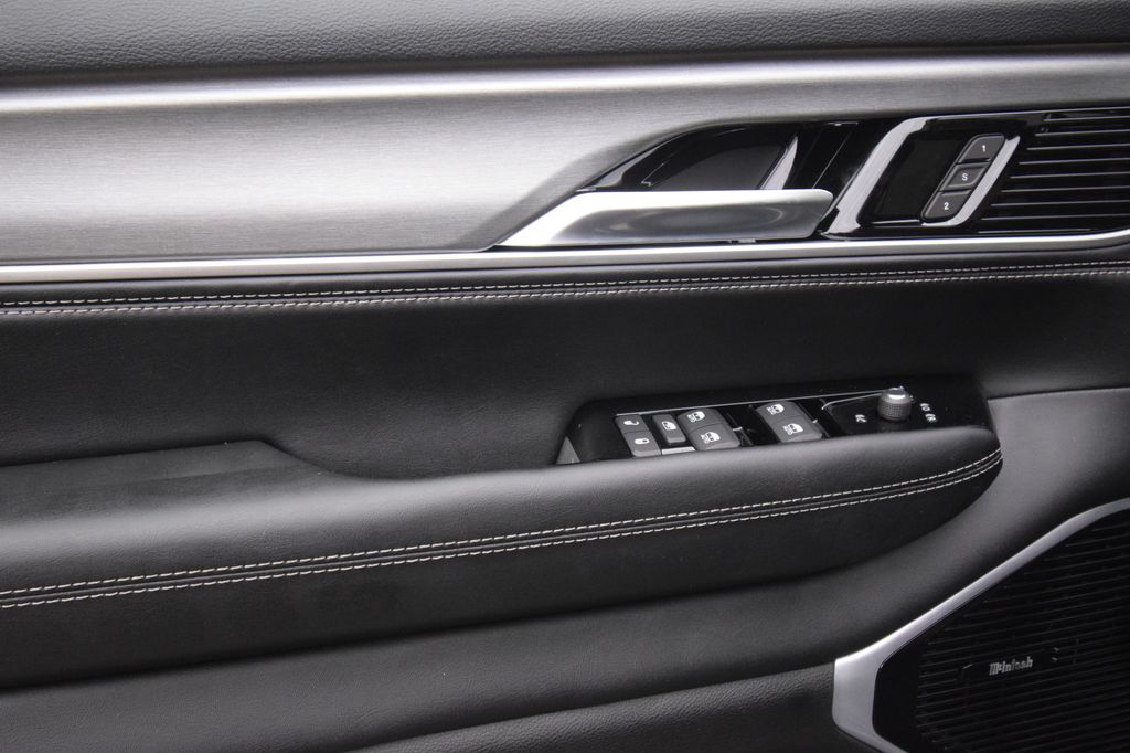 new 2026 Jeep Grand Wagoneer car, priced at $78,192