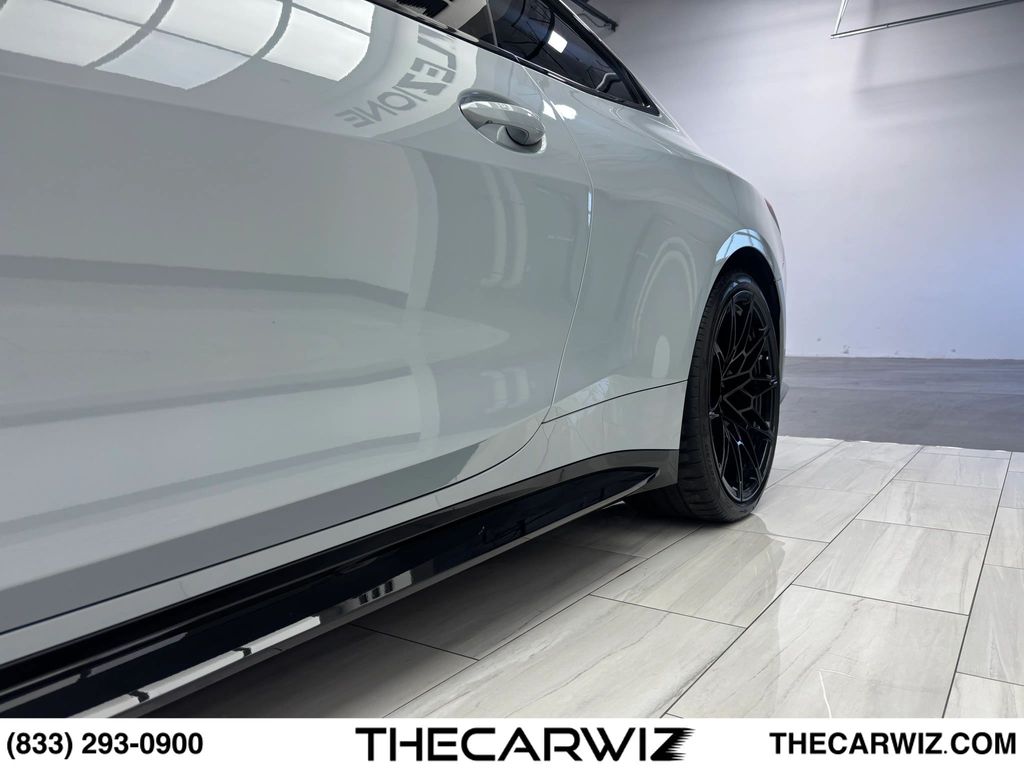 2025 BMW M4