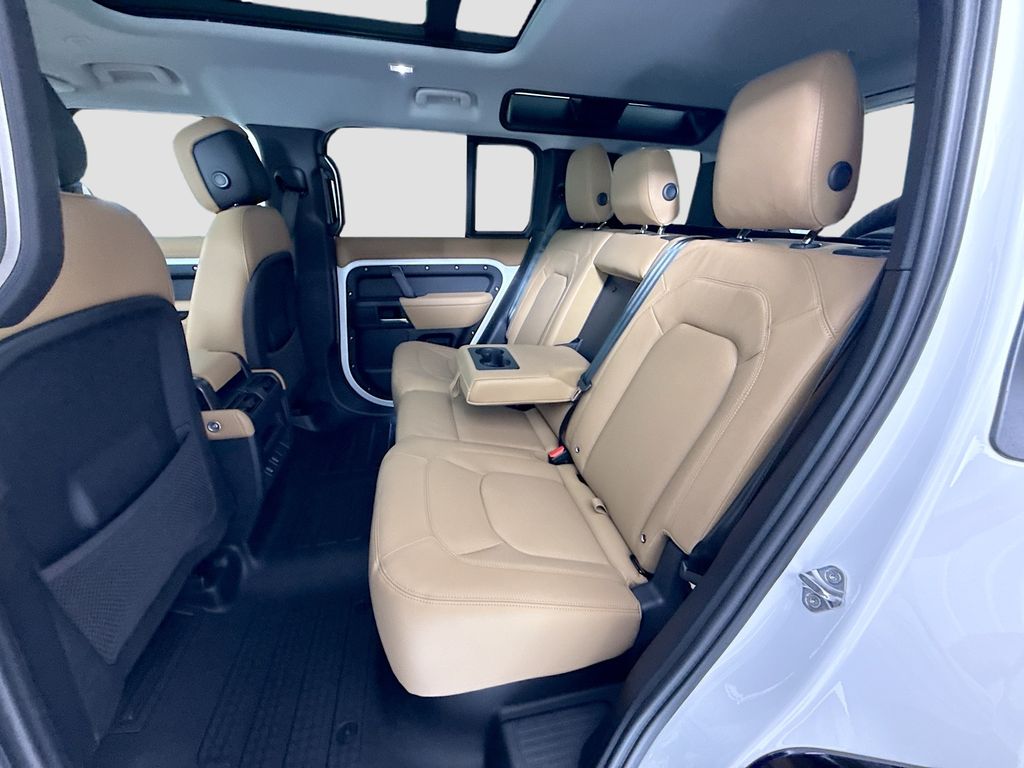 Thumbnail: 2026 Land Rover Defender - 24