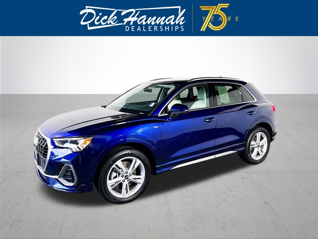 Dick Hannah Dick Says Yes - 2022 Audi Q3 Premium Plus For Sale in Vancouver, WA