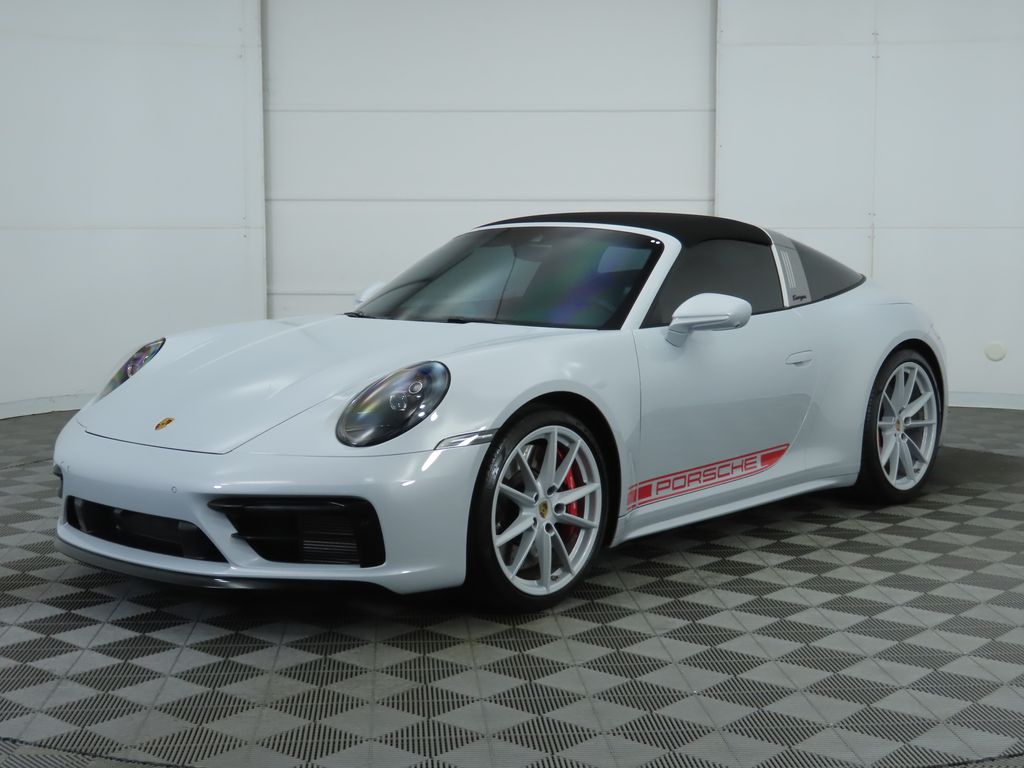 2023 Porsche 911 Targa 4S 9