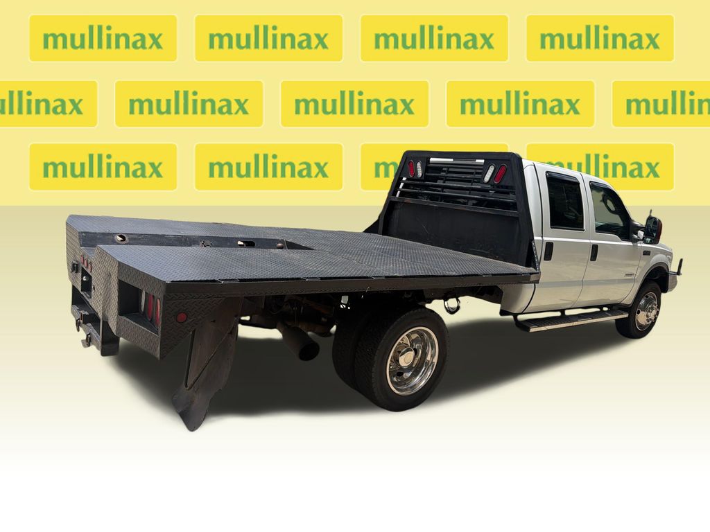 Used 2004  Ford XL image 4