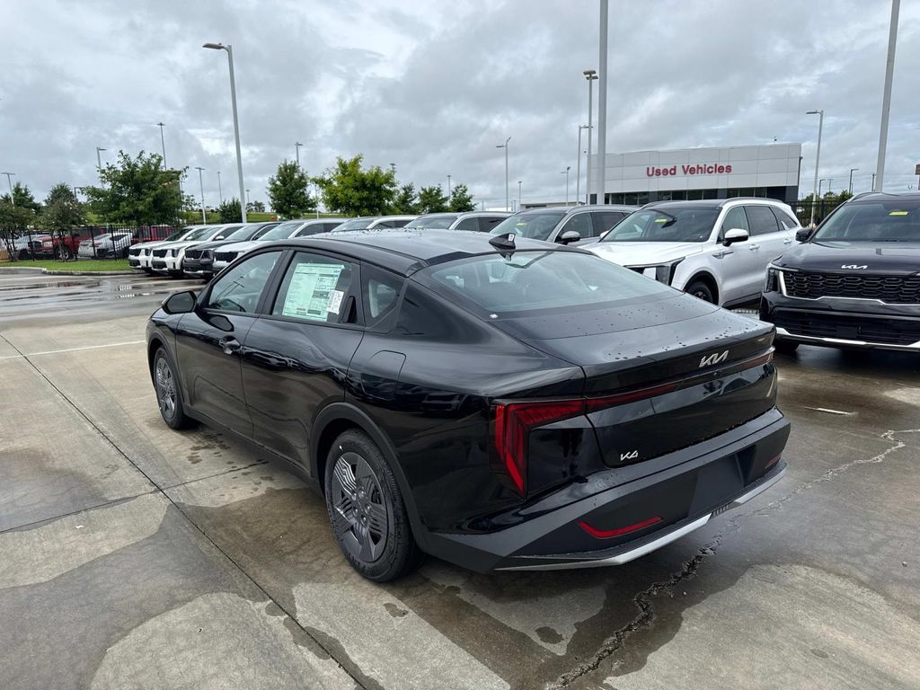 New 2026 Black Kia LX image 6