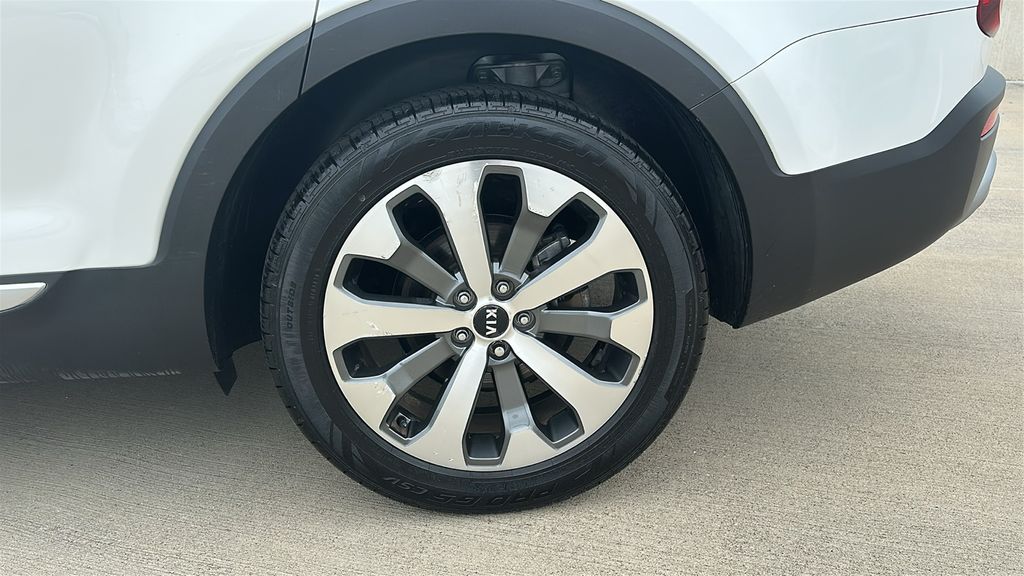 2020 Kia Telluride S White at Bravo Nissan
