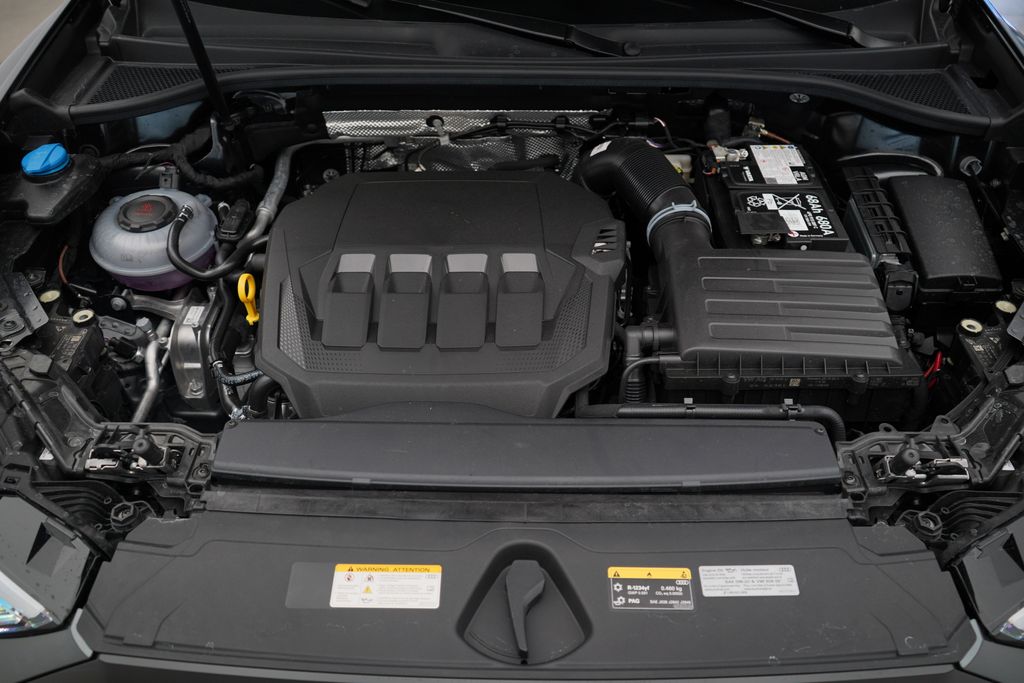 Thumbnail: 2025 Audi Q3 - 12