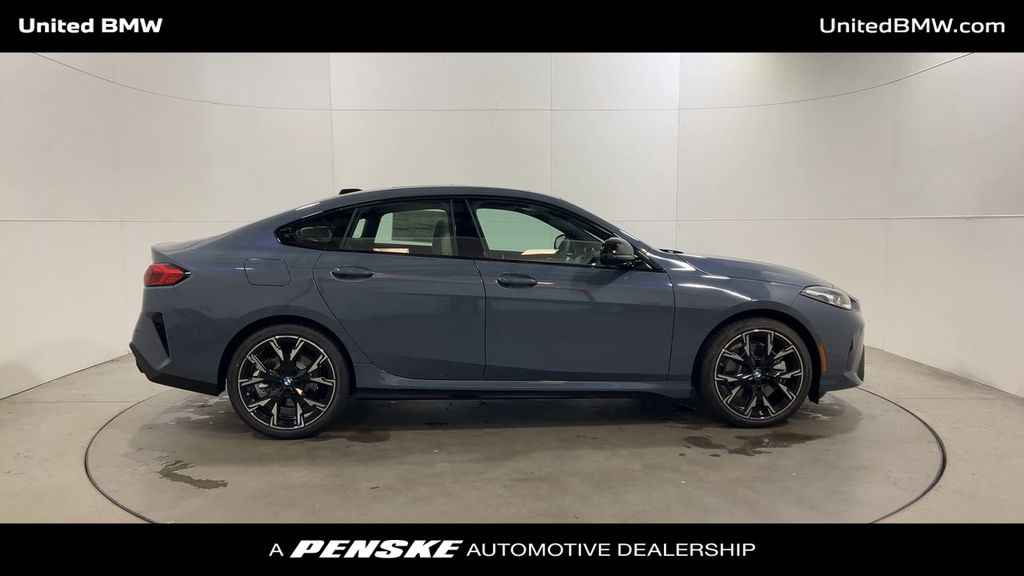 Thumbnail: 2026 BMW 2 Series - 9