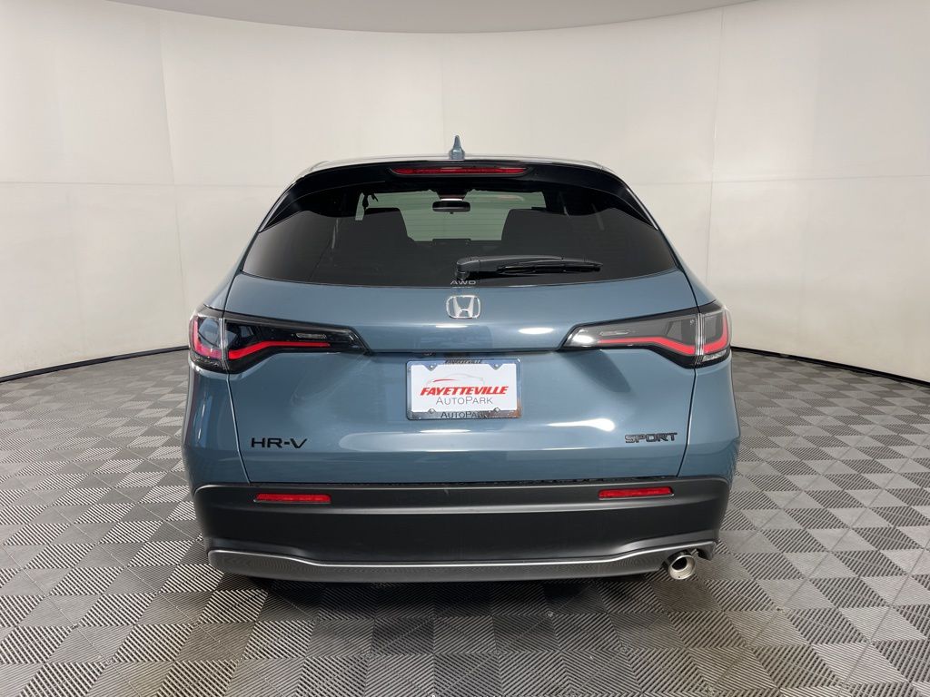 Thumbnail: 2026 Honda HR-V - 4