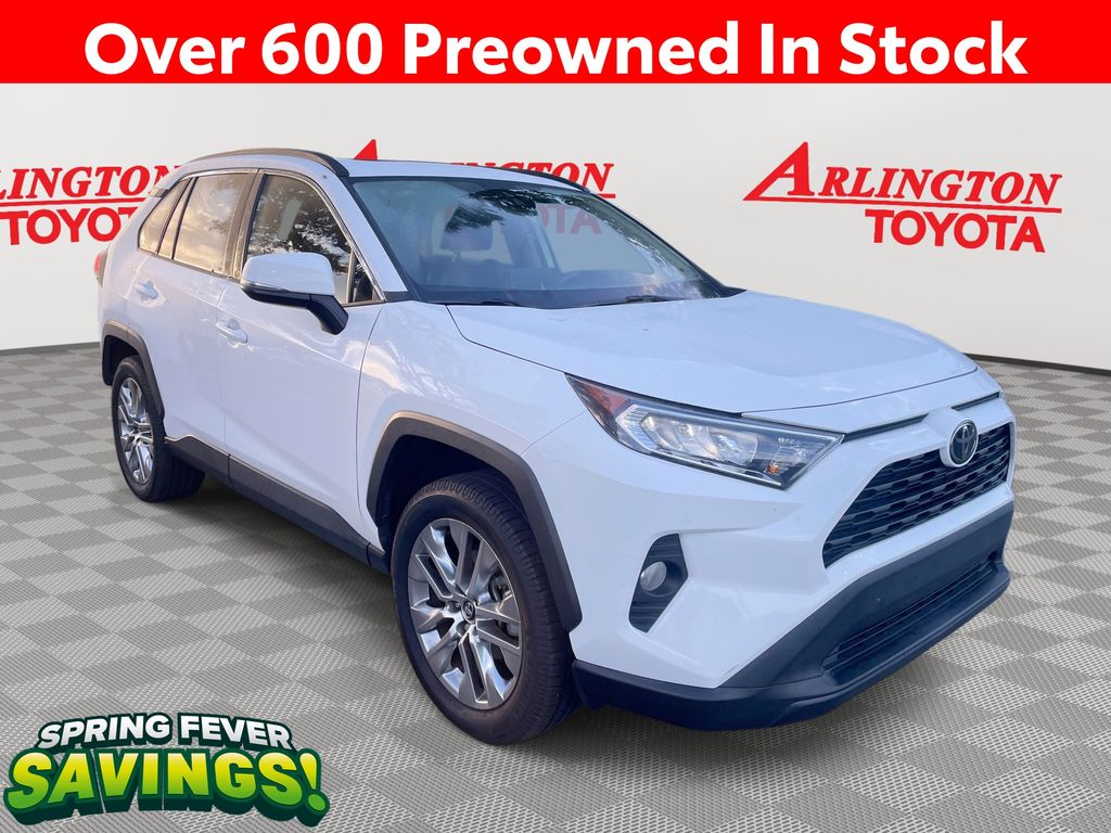 2020 Toyota RAV4 XLE Premium