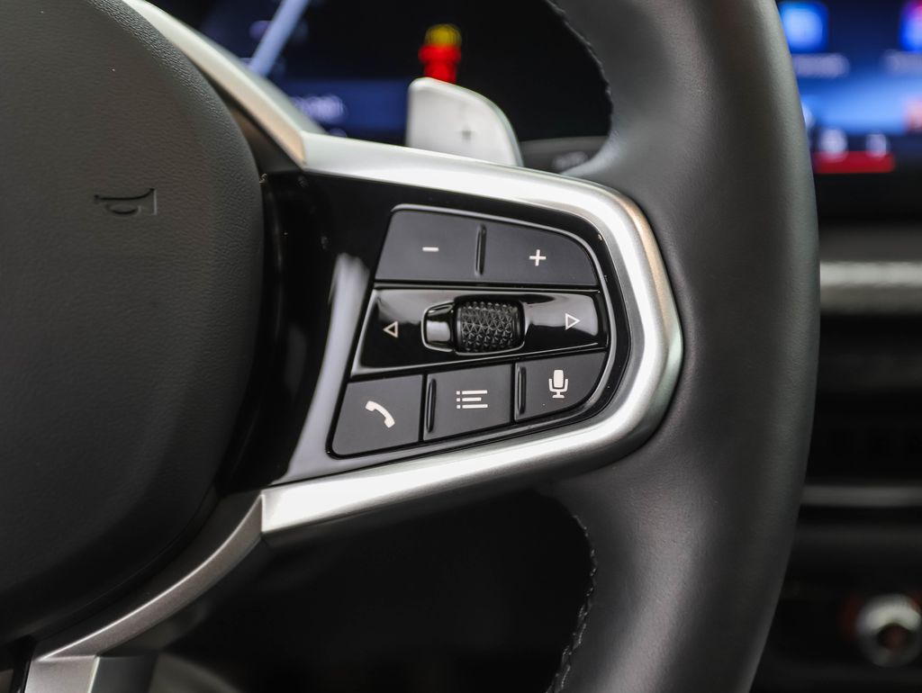 Thumbnail: 2026 BMW 4 Series - 13