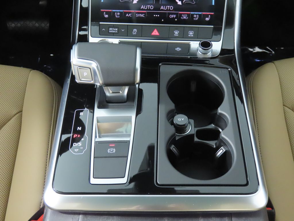 Thumbnail: 2026 Audi Q7 - 22