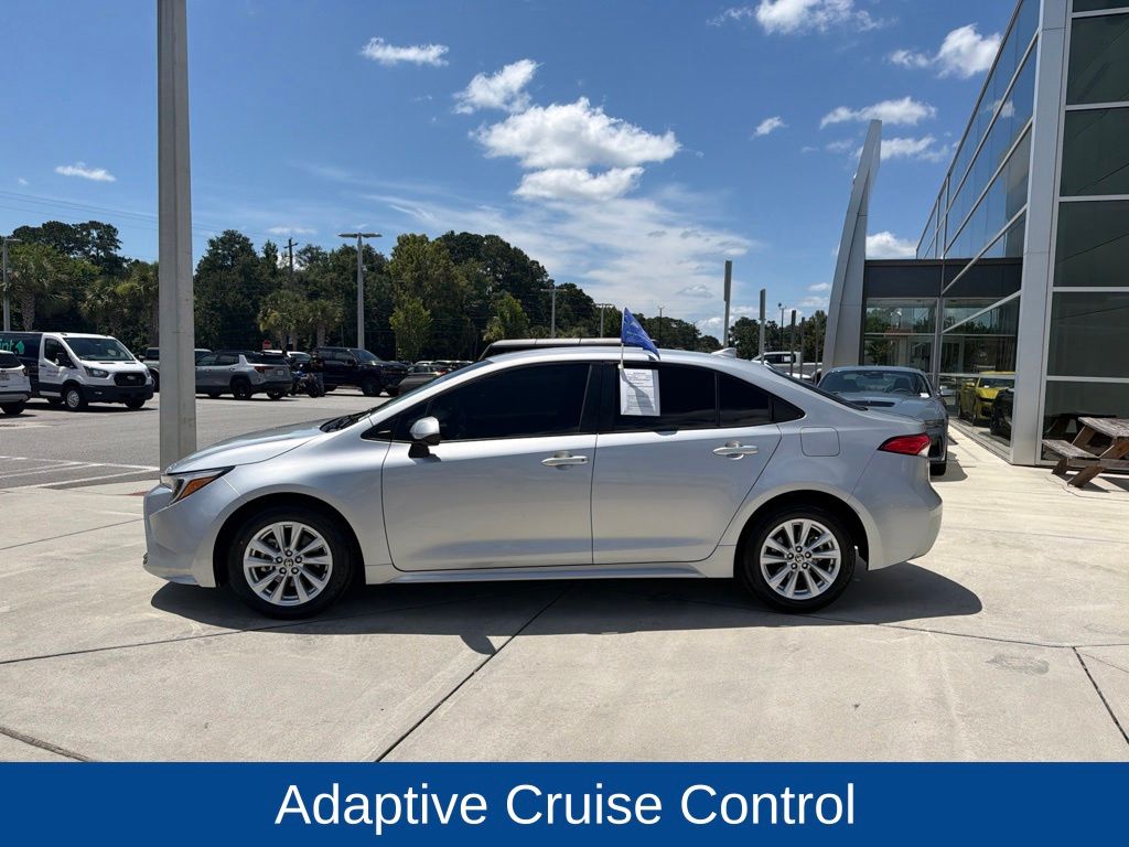 2024 Toyota Corolla Hybrid LE