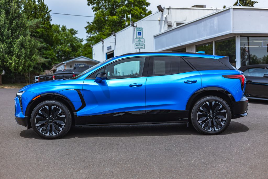 2024 Chevrolet Blazer EV RS thumbnail 11
