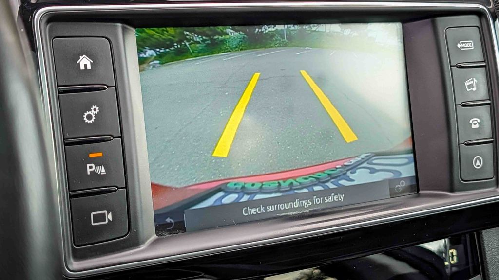 Used 2018 Jaguar F-PACE 30t Prestige 4D Sport Utility