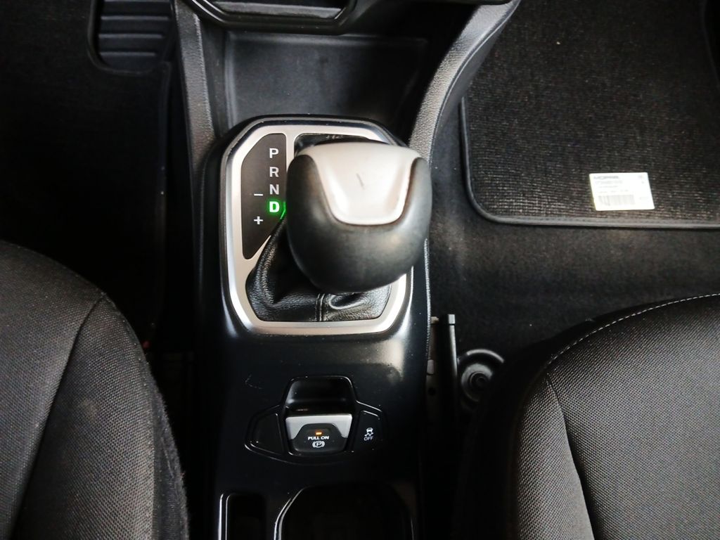 Used Car 2018 Jeep Renegade  Latitude For Sale Under $10,000 In Austin, Texas