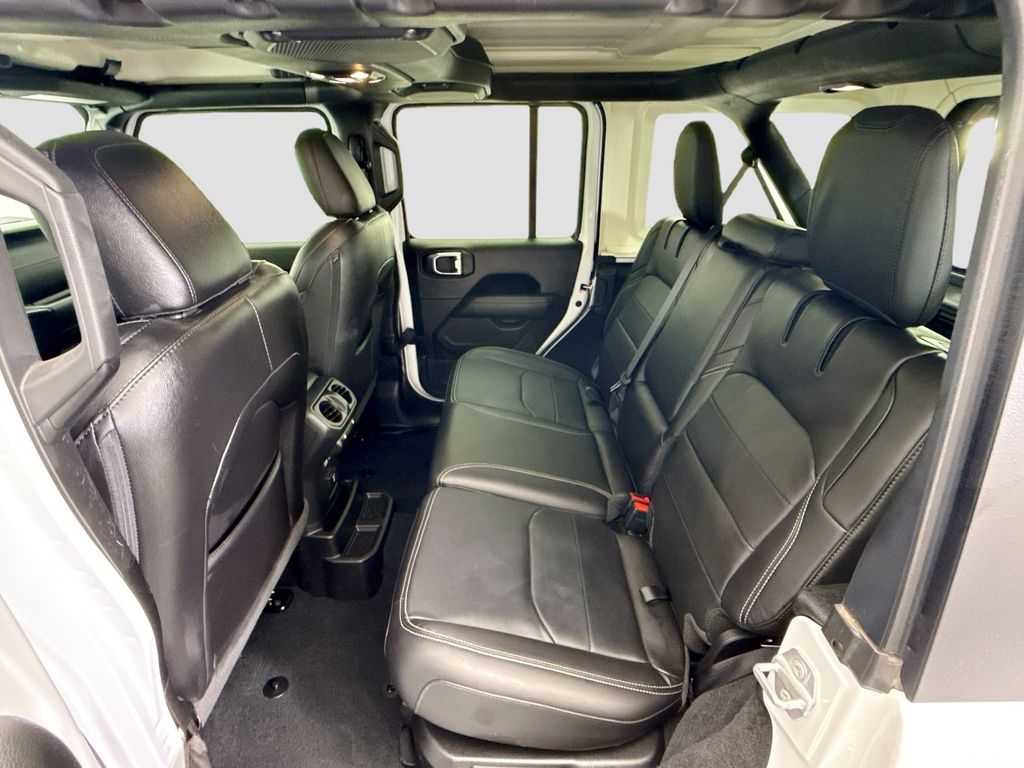 Thumbnail: 2023 Jeep Wrangler - 20