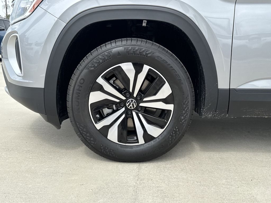 2026 Volkswagen Atlas 2.0T SE Silver at DeMontrond Auto Country