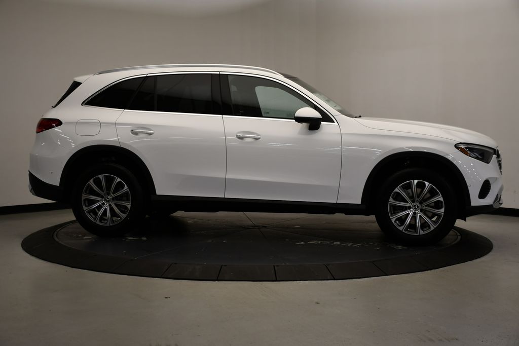 Thumbnail: 2026 Mercedes-Benz GLC - 6