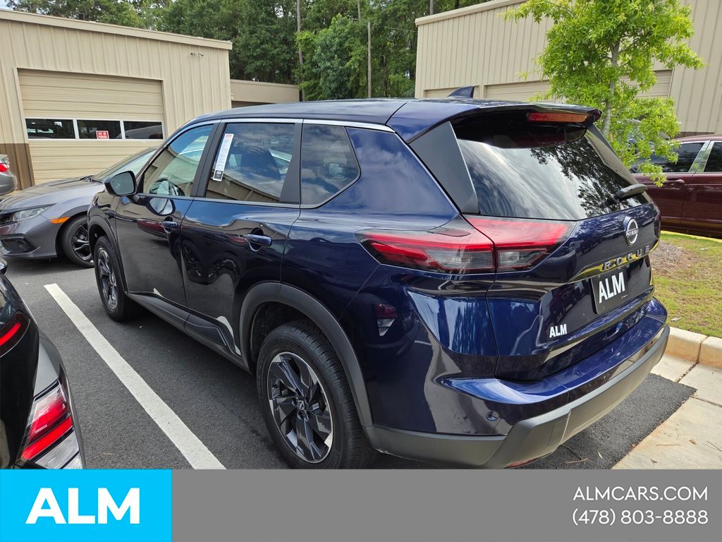 Used 2025 Blue Nissan SV image 7