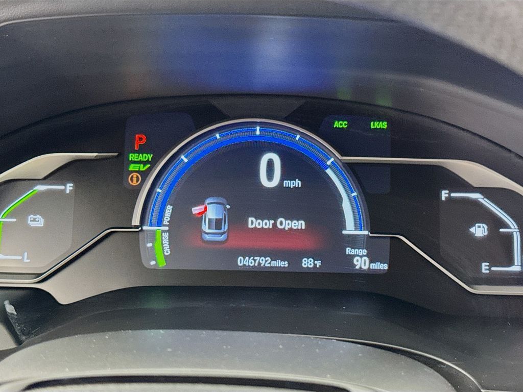 Used Car 2018 Honda Clarity Plug-in Hybrid  Base For Sale Under $25,000 In Austin, Texas