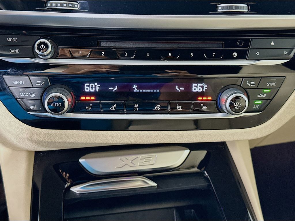 Thumbnail: 2019 BMW X3 - 16